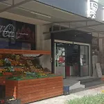 37 Apartmán Golem (Tirana)