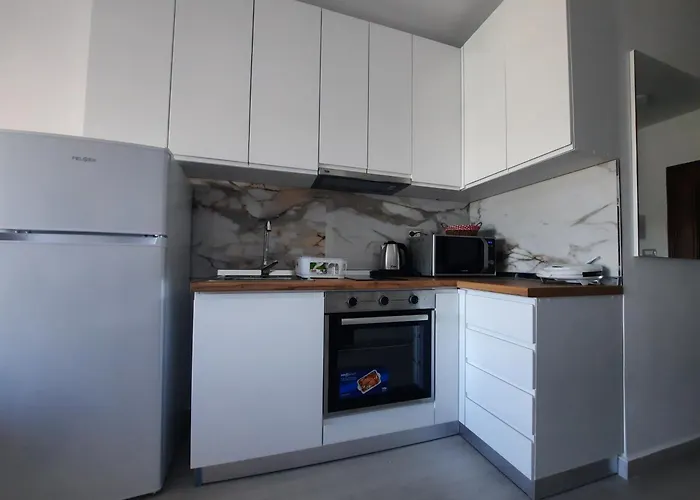 Apartament 37 Golem (Tirana)