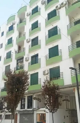 Apartament 37 Golem (Tirana)